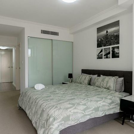 91 Liverpool Street, World Tower Apartment Sydney Bagian luar foto